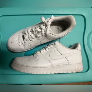 🔥 Nike AIR FORCE 1 WHITE Men's 11.5